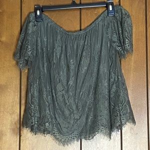 American Eagle Green Lace Off the Shoulder Top Size Medium